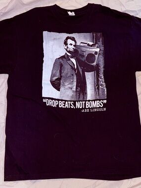 Abe Lincoln Boombox Graphic Tee XL "Drop Beats Not Bombs" Jerzees